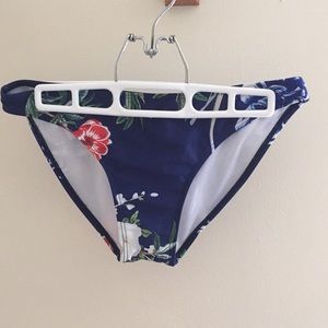 Floral print bikini bottoms